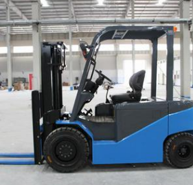 報名叉車